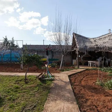 Country Near Athens - Airport וילה וראברונה